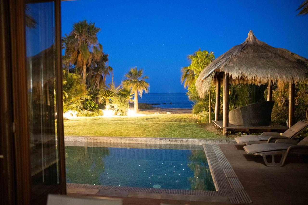 Villa Balinese Ayia Napa Exterior foto